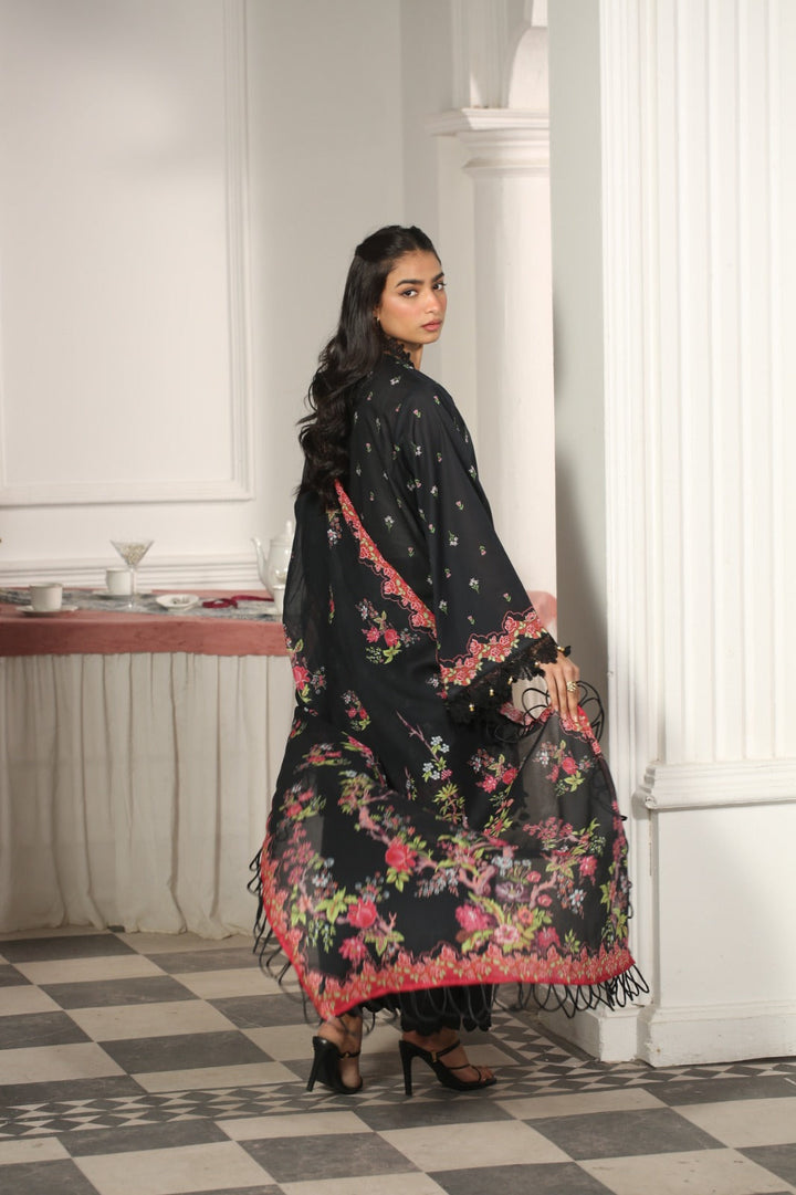 Summer Lawn Collections