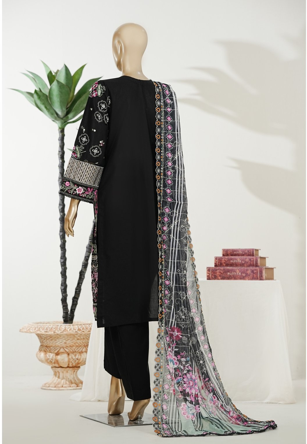 Luxury Embroidered  Lawn 3 Piece