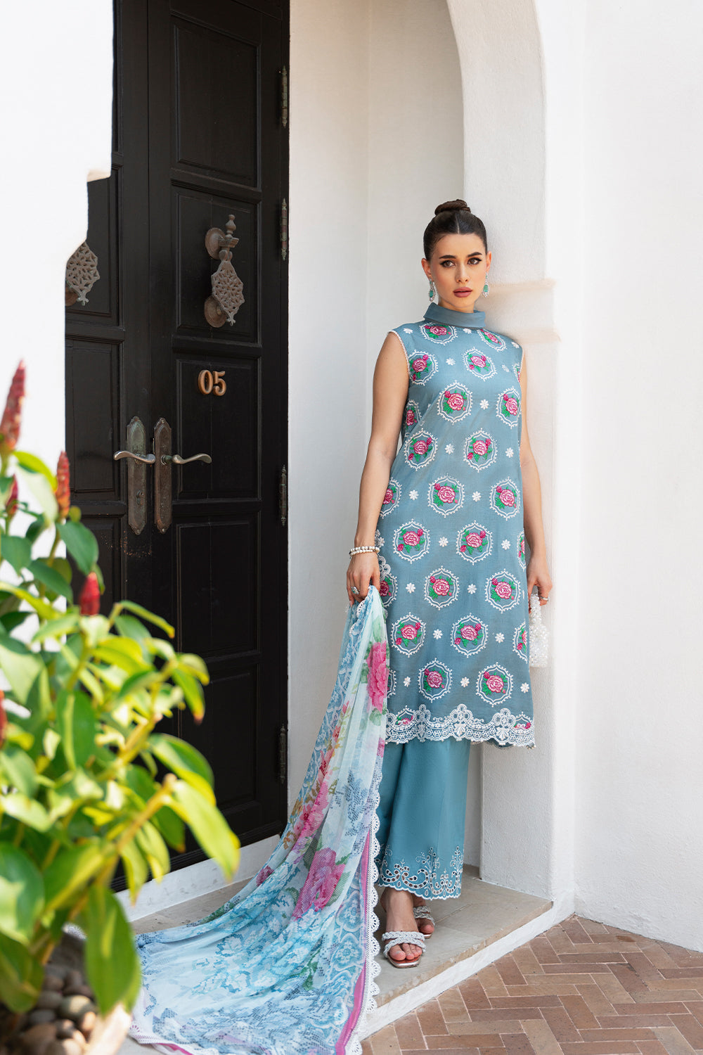 Saira Rizwan luxury lawn Amal SR-09