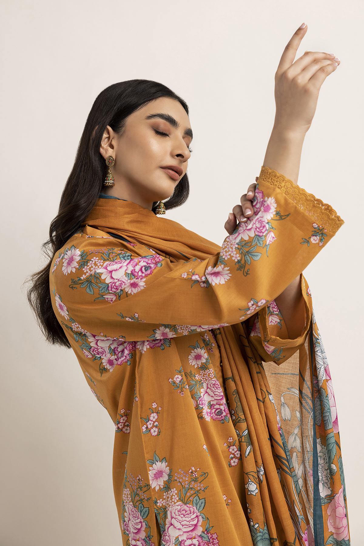 KHAADI UNSTITCHED LAWN 3 PC