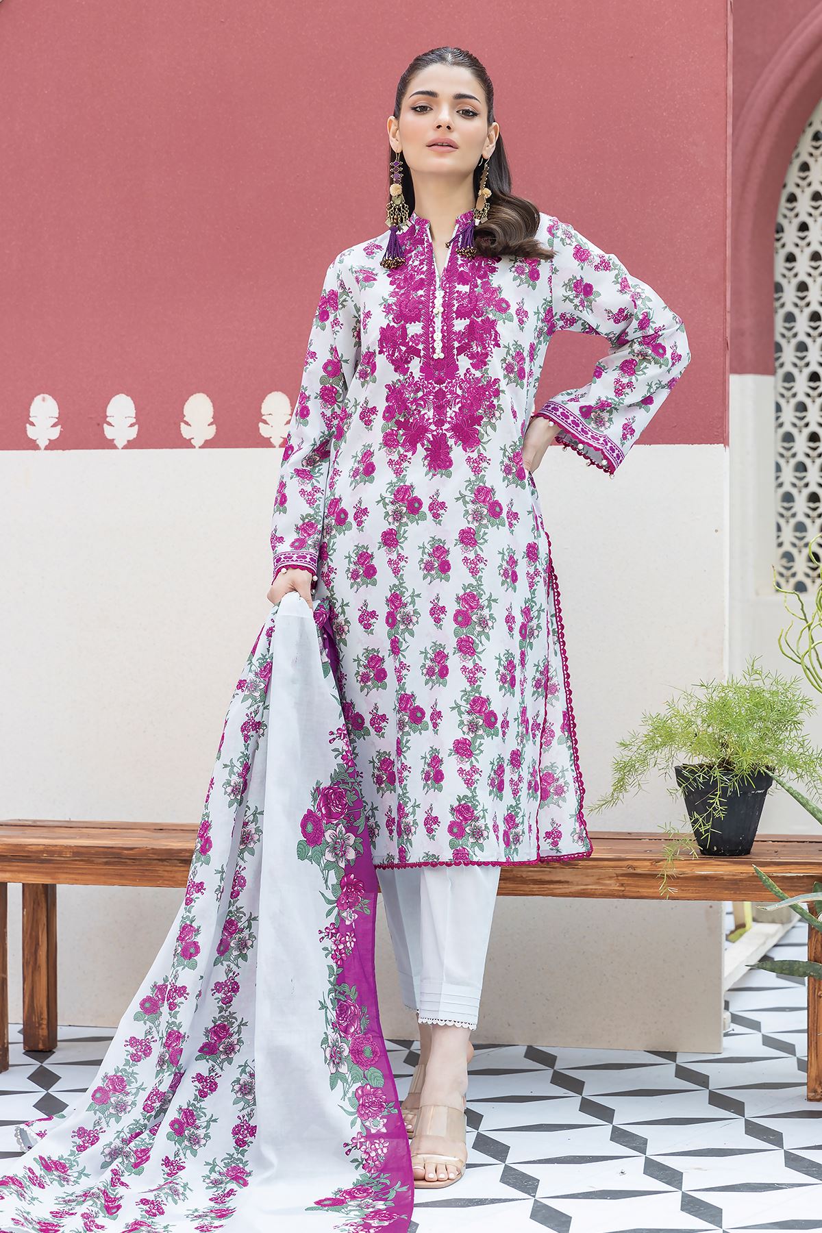 KHAADI UNSTITCHED LAWN