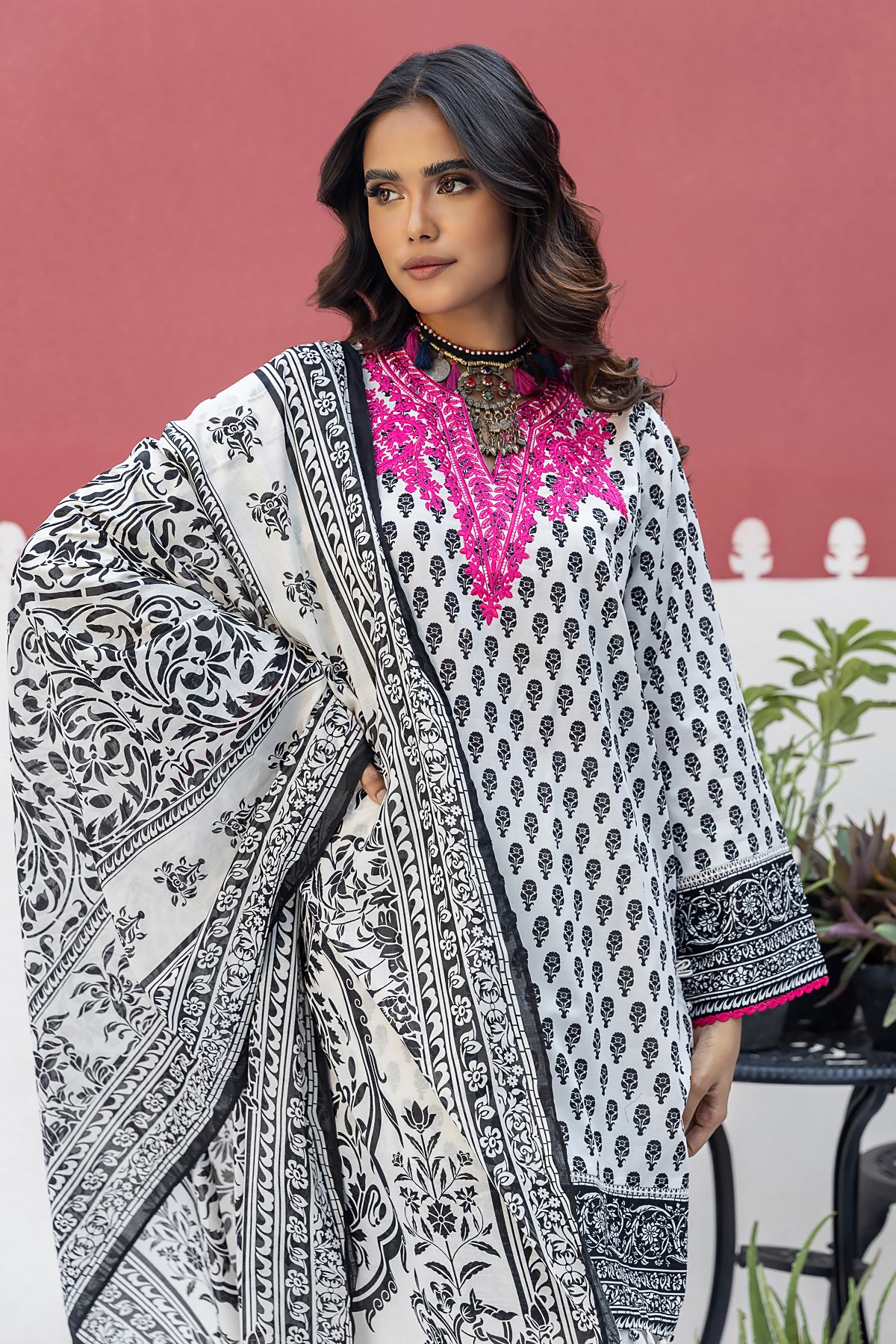 KHAADI UNSTITCHED LAWN