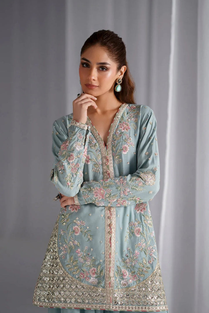EMBROIDERED SUIT