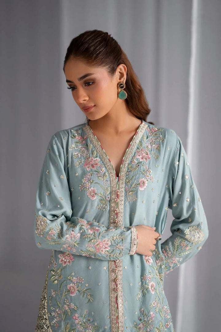 EMBROIDERED SUIT