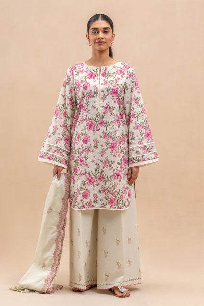 3 PIECE EMBROIDERED LAWN SUIT