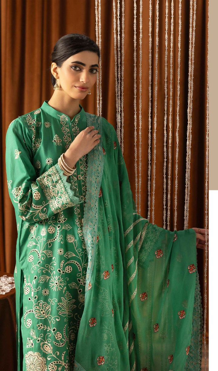 Signature Lawn Collection