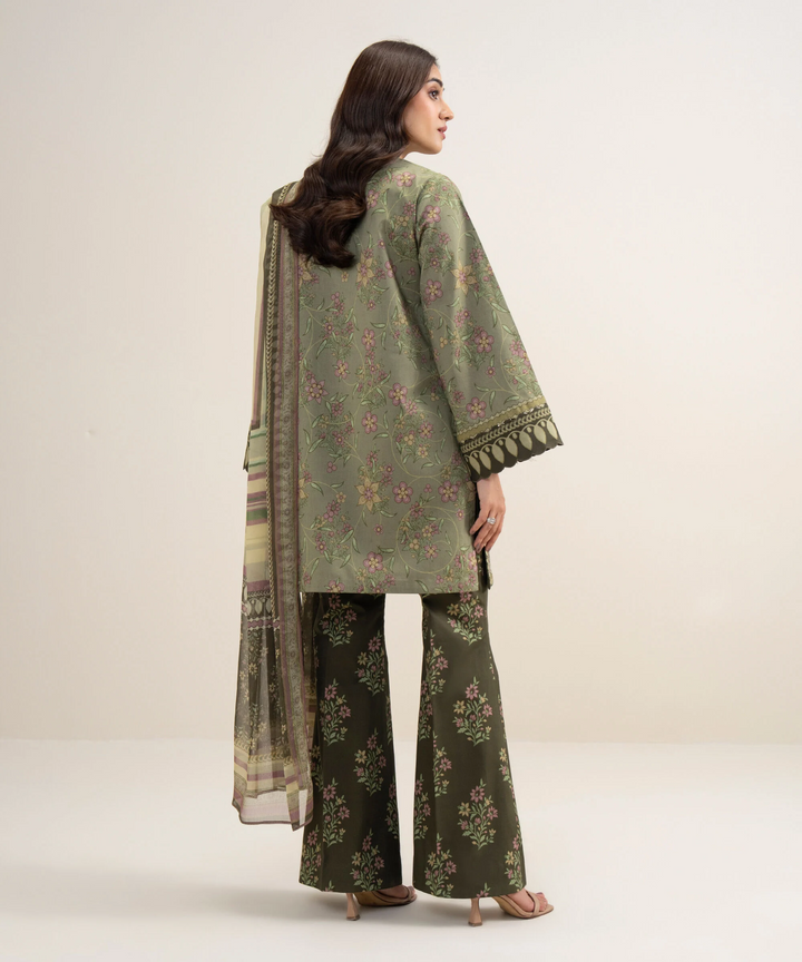 3 Piece - Embroidered Lawn Suit