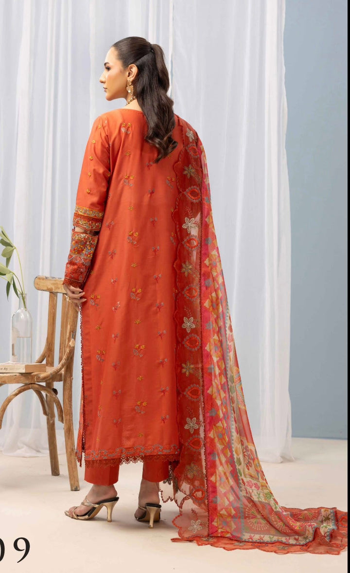 Unstitched Dior Lawn Collection