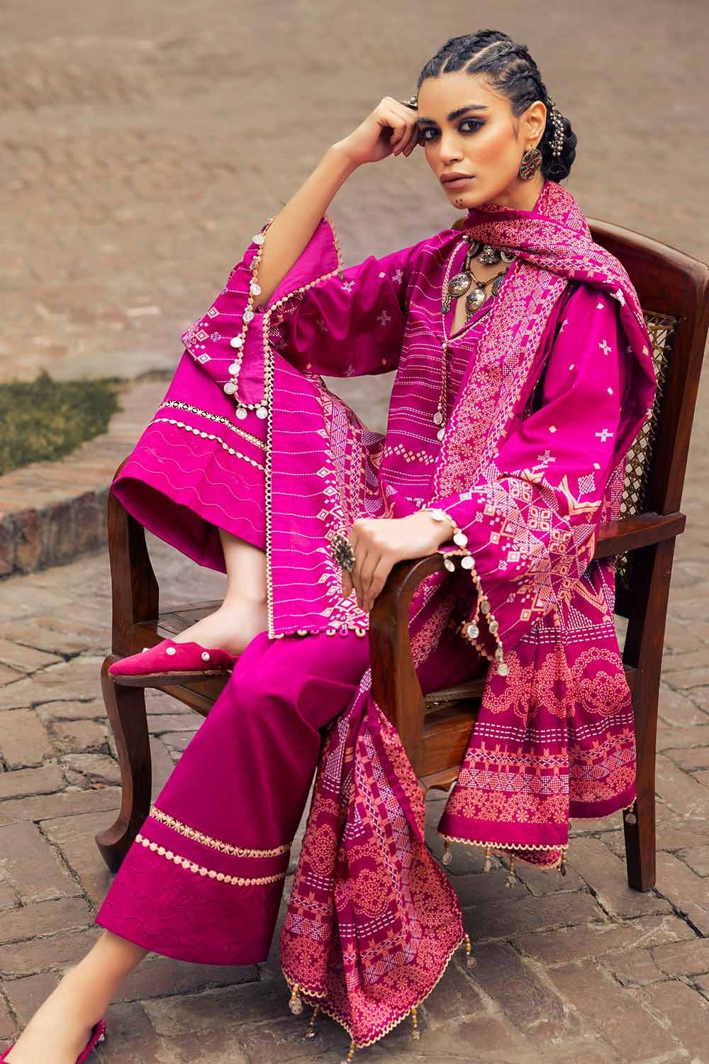 GUL AHMED Unstitched Printed Lawn Suit