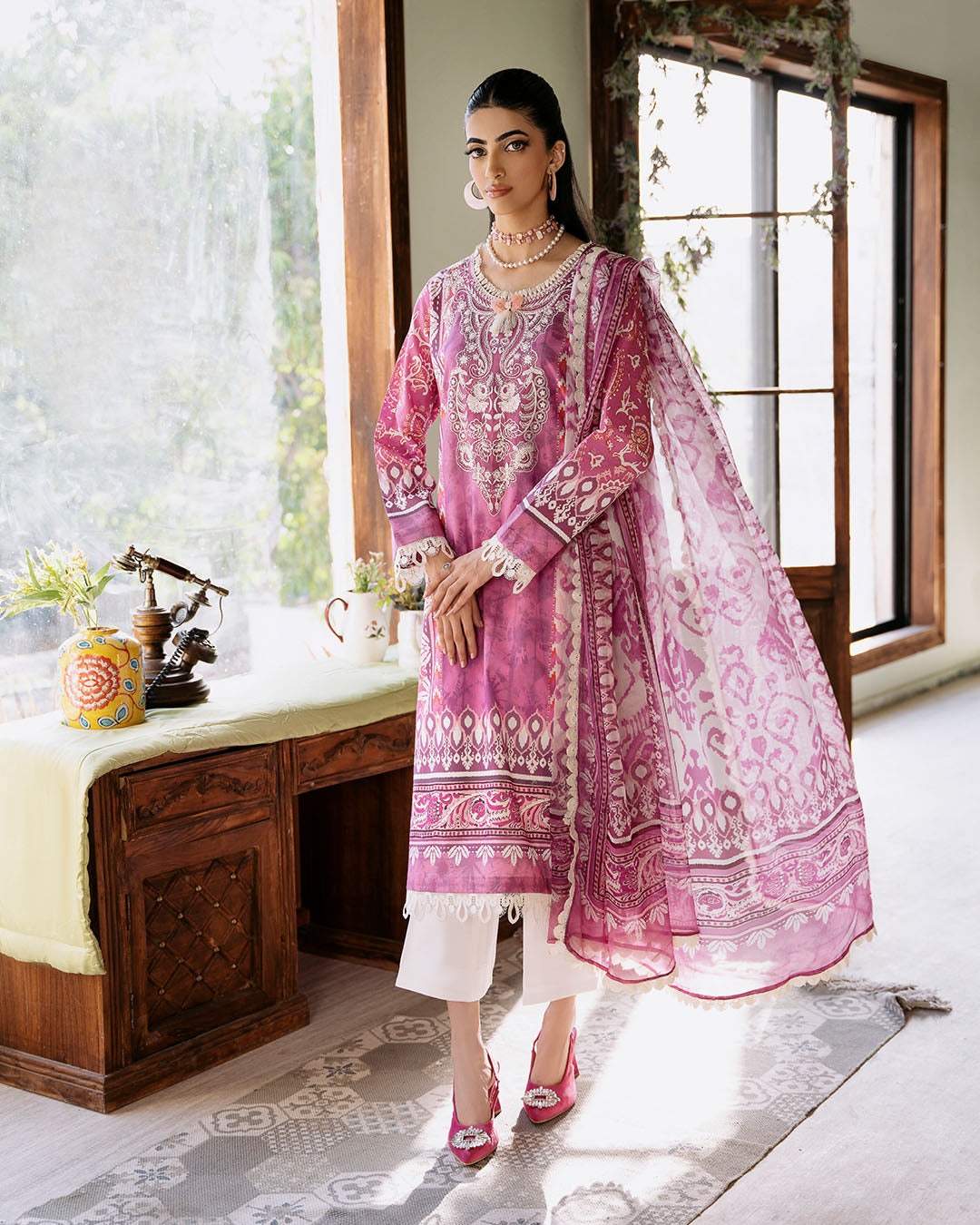 ROHEENAZ FLORA PRINTED LAWN | Amaranth