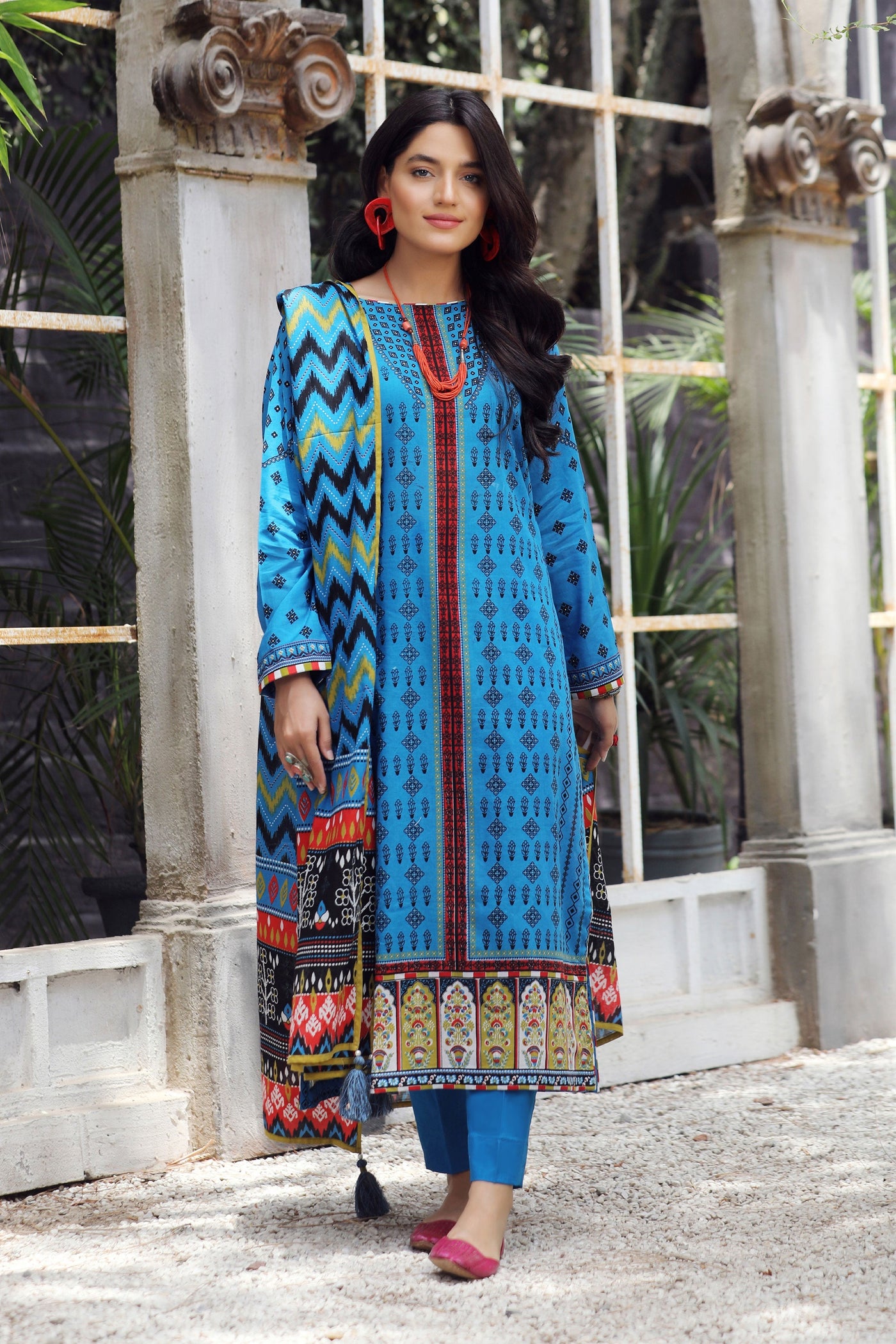 LAKHANY Unstitched Komal Printed Lawn KPC-7425-B