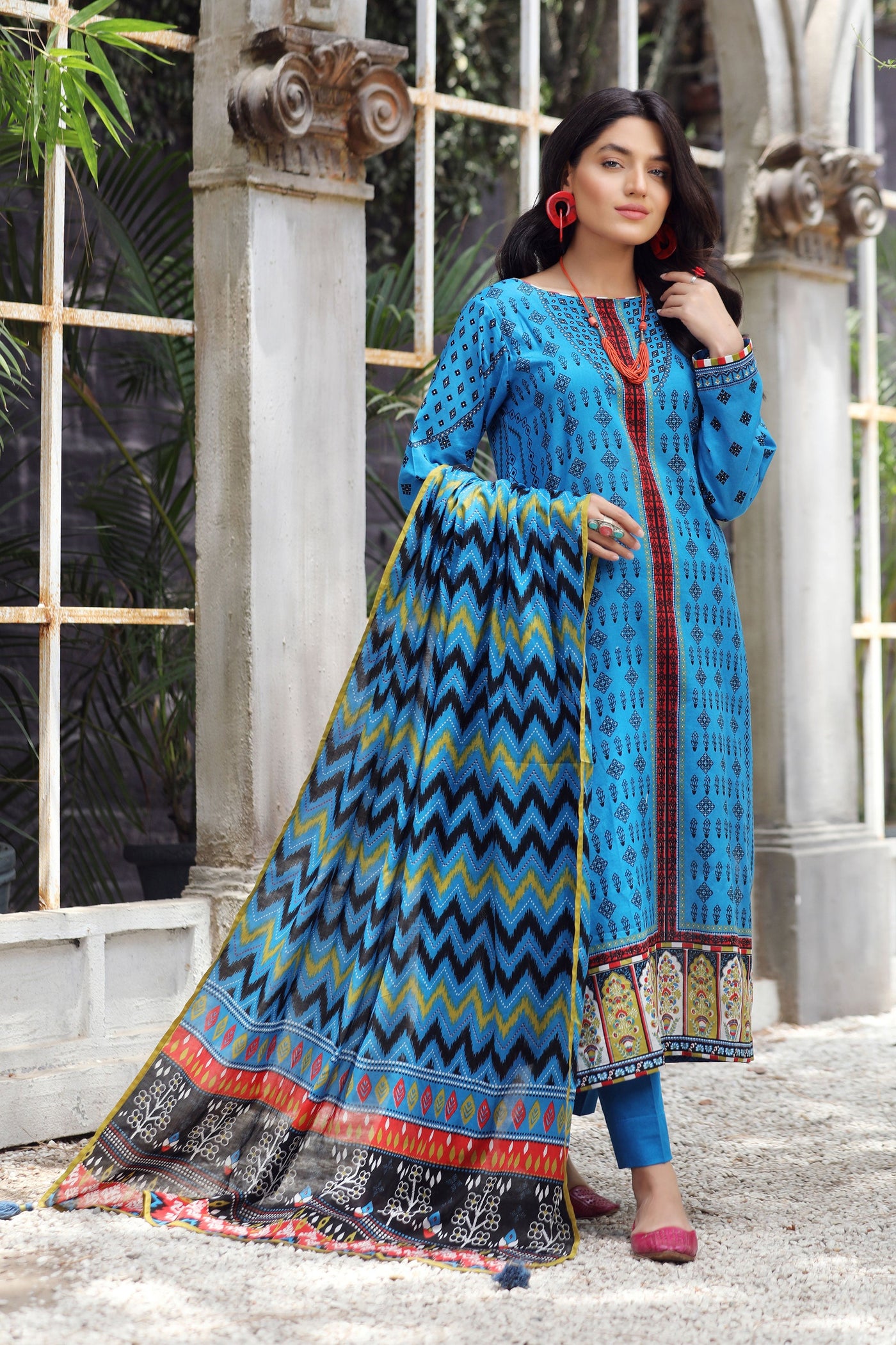 LAKHANY Unstitched Komal Printed Lawn KPC-7425-B