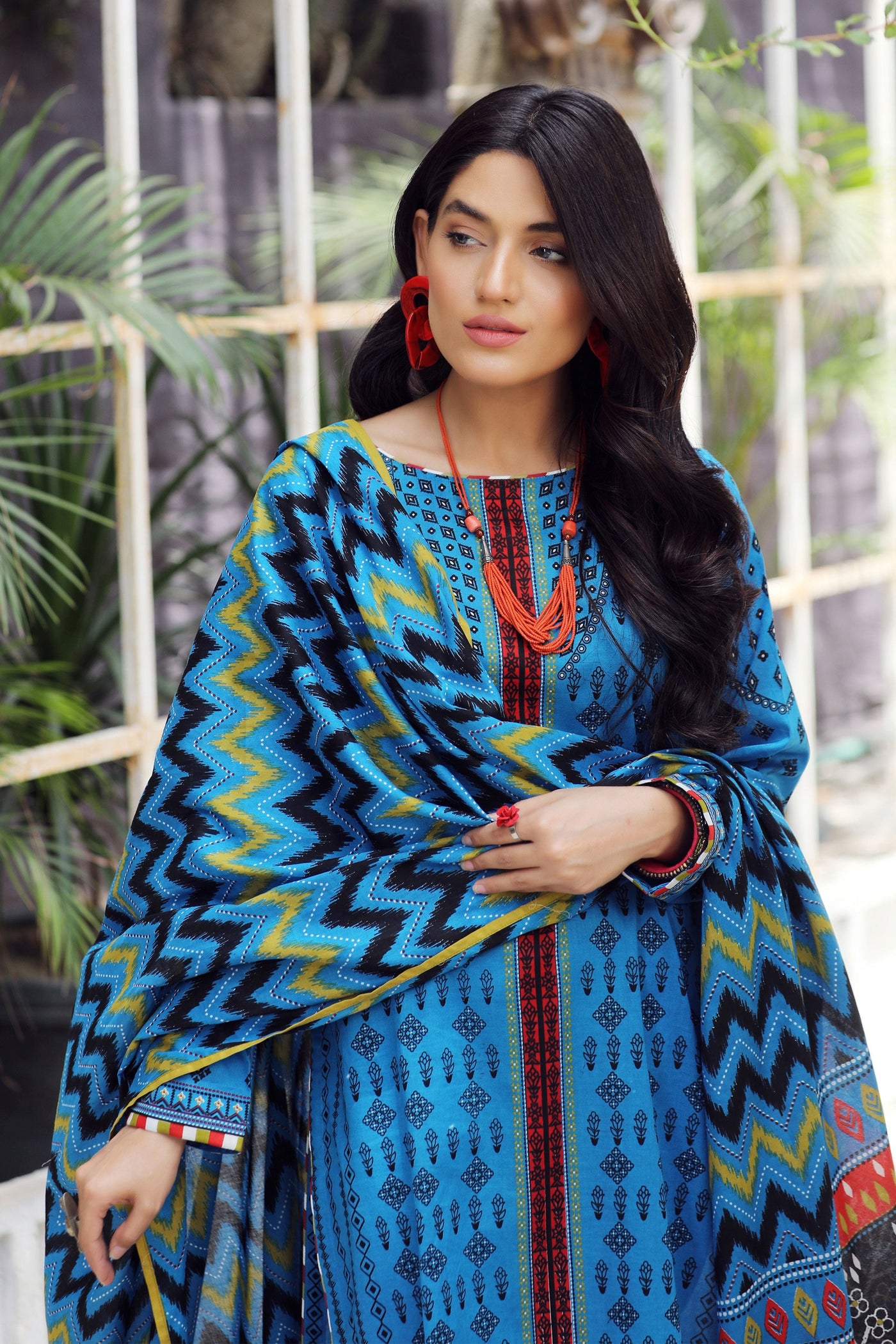 LAKHANY Unstitched Komal Printed Lawn KPC-7425-B