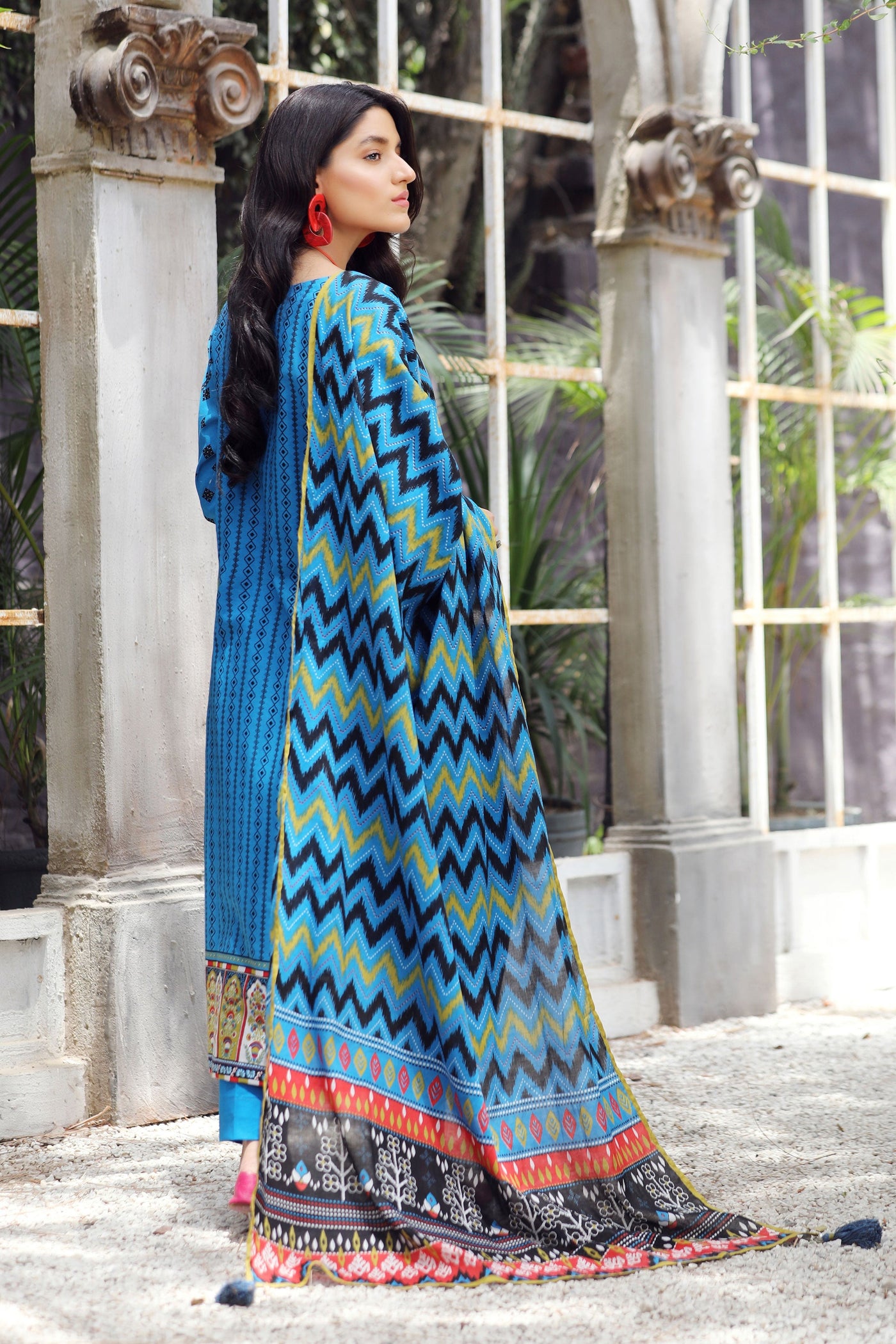 LAKHANY Unstitched Komal Printed Lawn KPC-7425-B