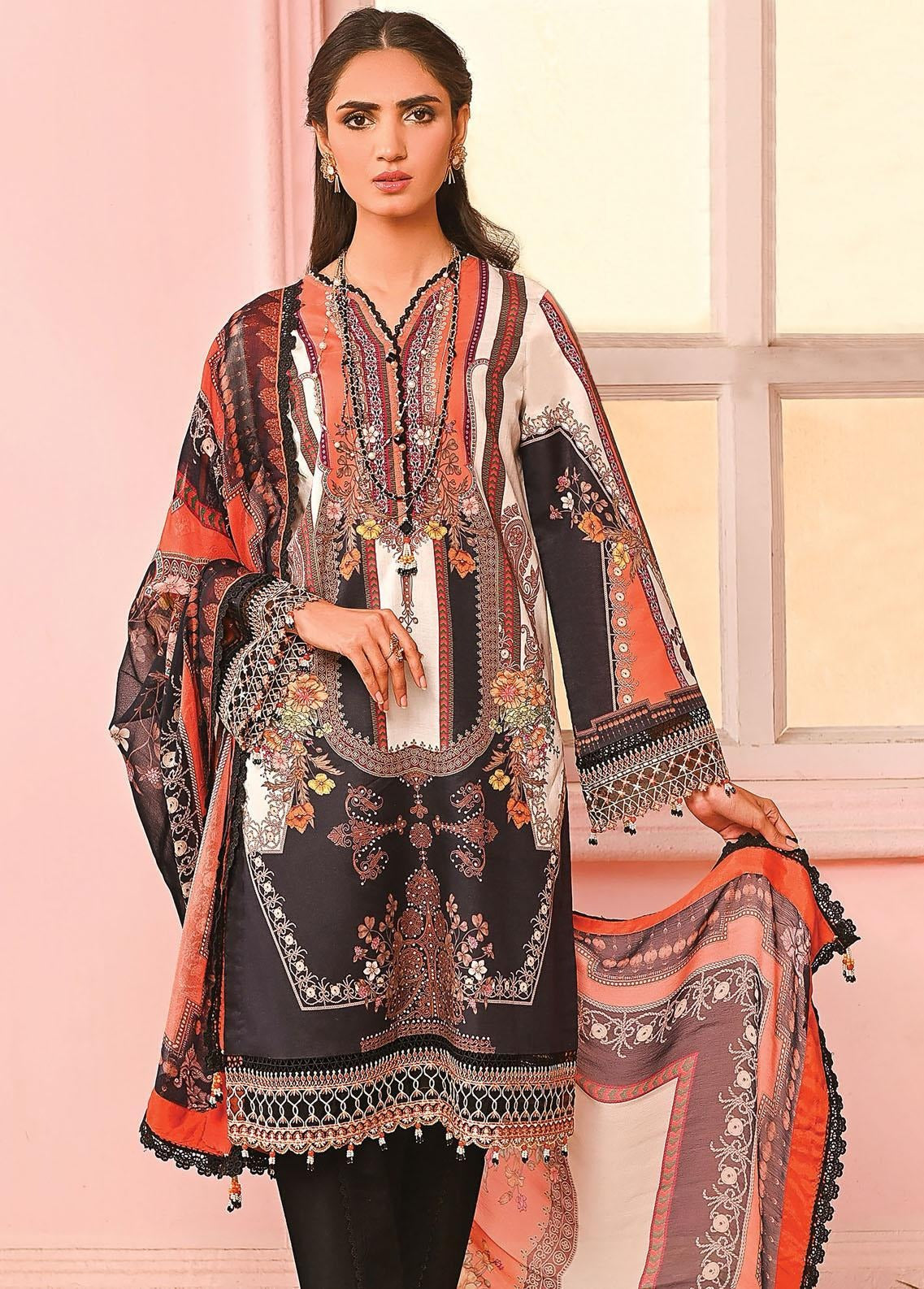 ANAYA VIVA PRINTS LAWN VP23-08 Vaanya