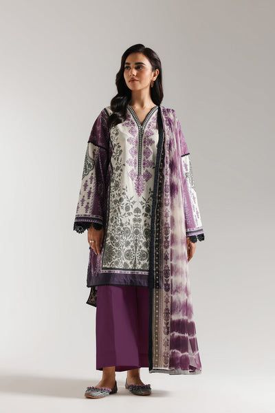 EMBROIDERED SUIT