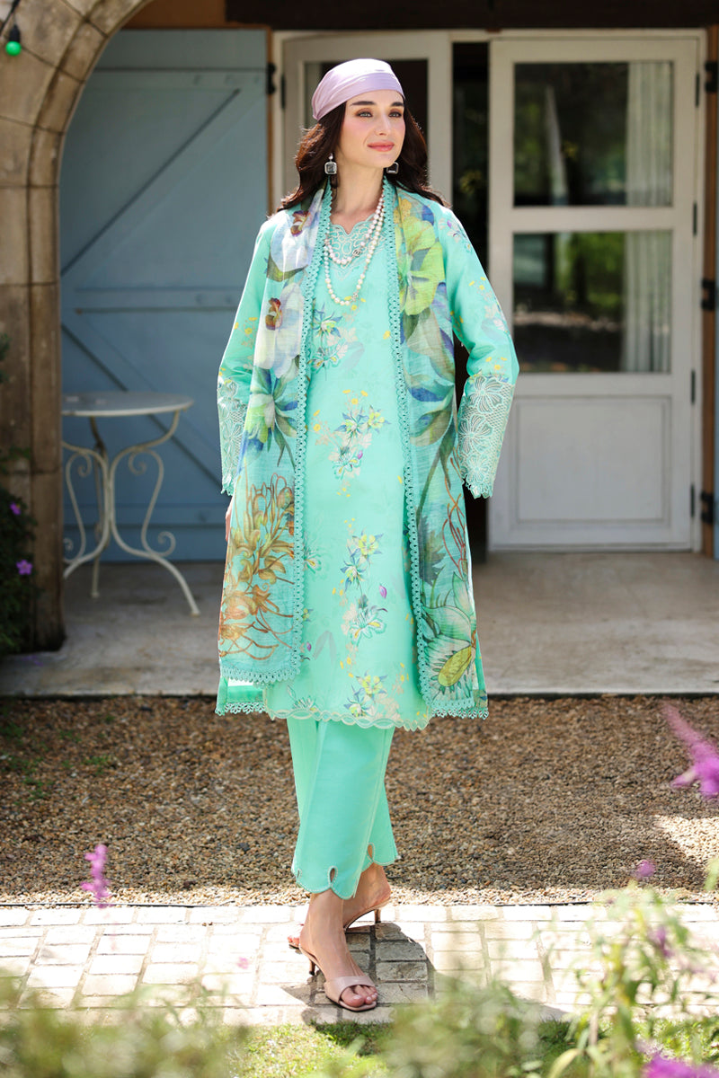 Lifestyle Summer Lawn