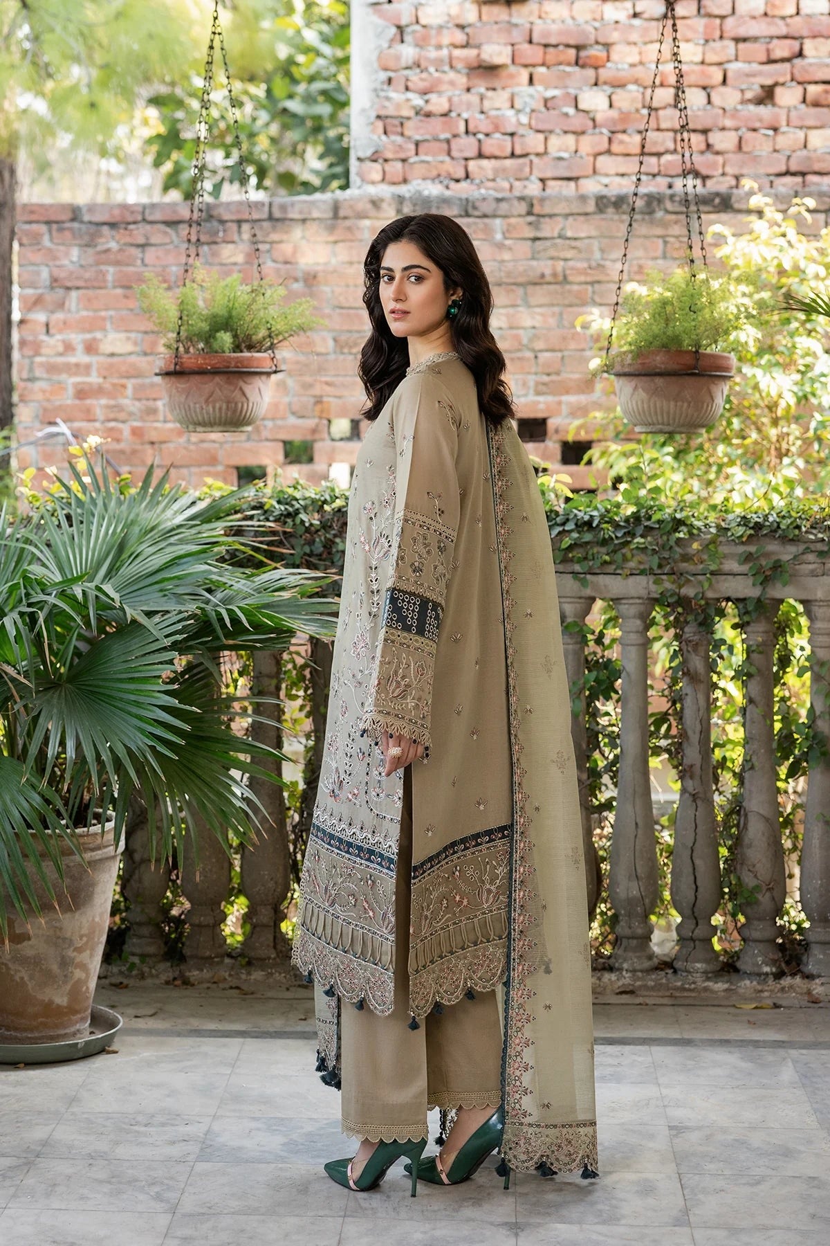 FARASHA EMBROIDERED LAWN-Whimsical Sage