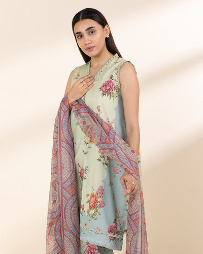 3 Piece - Embroidered Lawn Suit