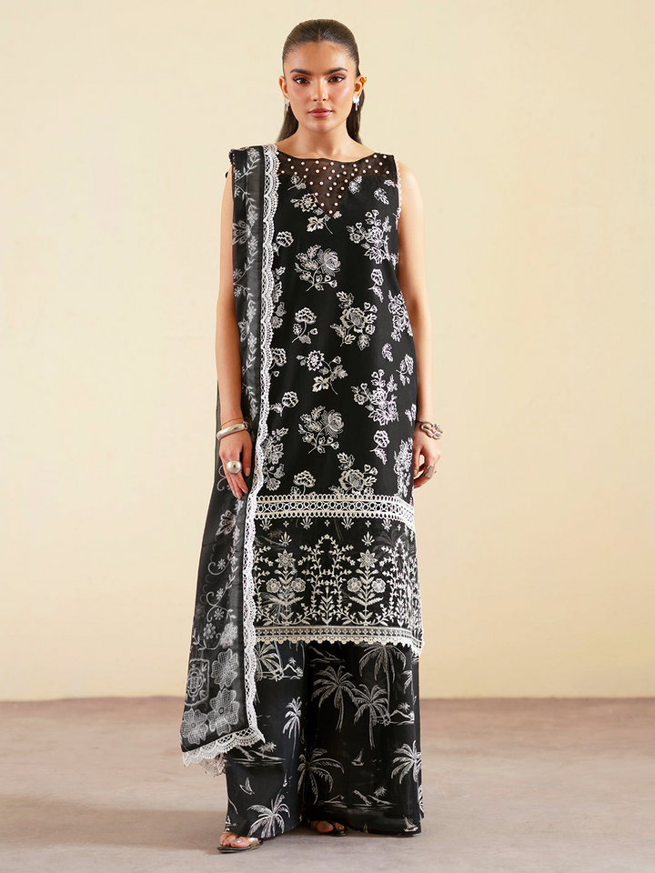 Ember 3 PC Lawn &