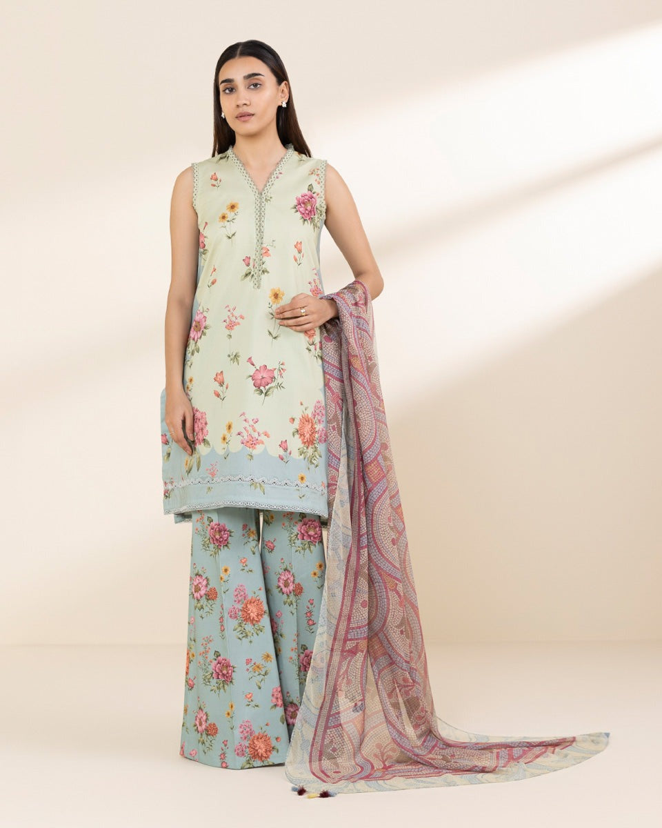 3 Piece - Embroidered Lawn Suit