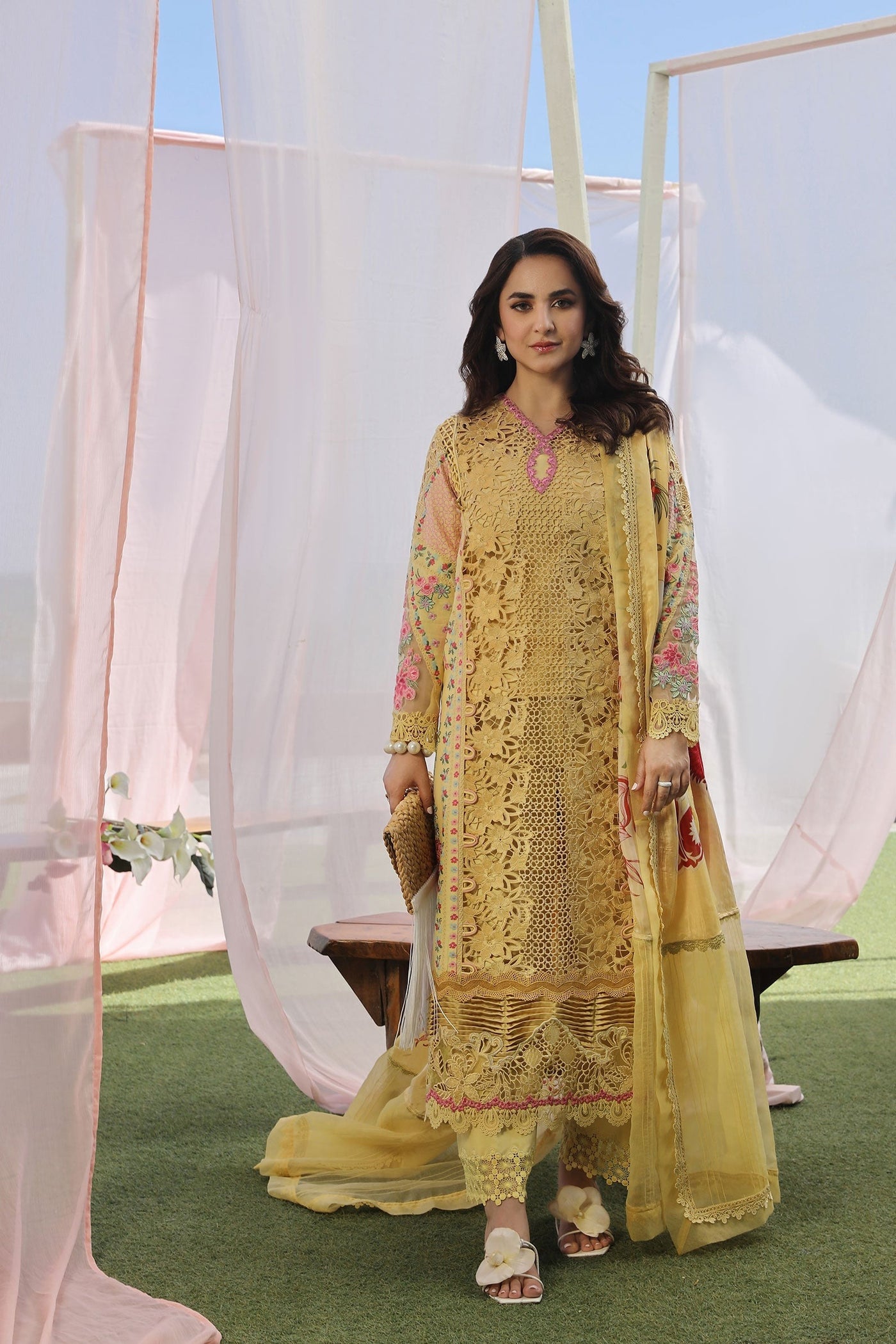 MARYAM HUSSAIN LUXURY LAWN-TROPICA