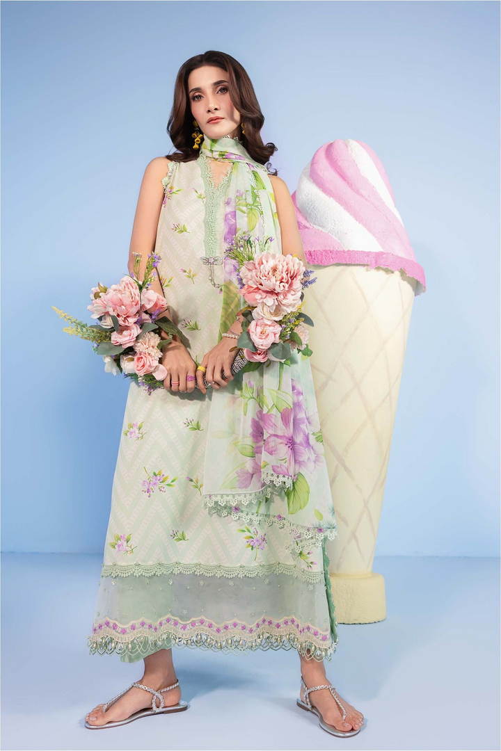 3 Pc Unstitched Embroidered Lawn Suit