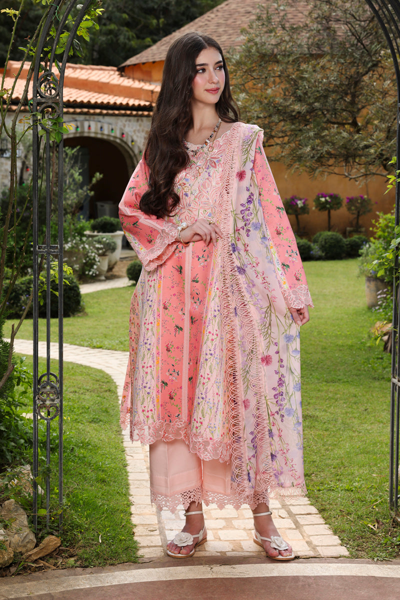 Lifestyle Summer Lawn