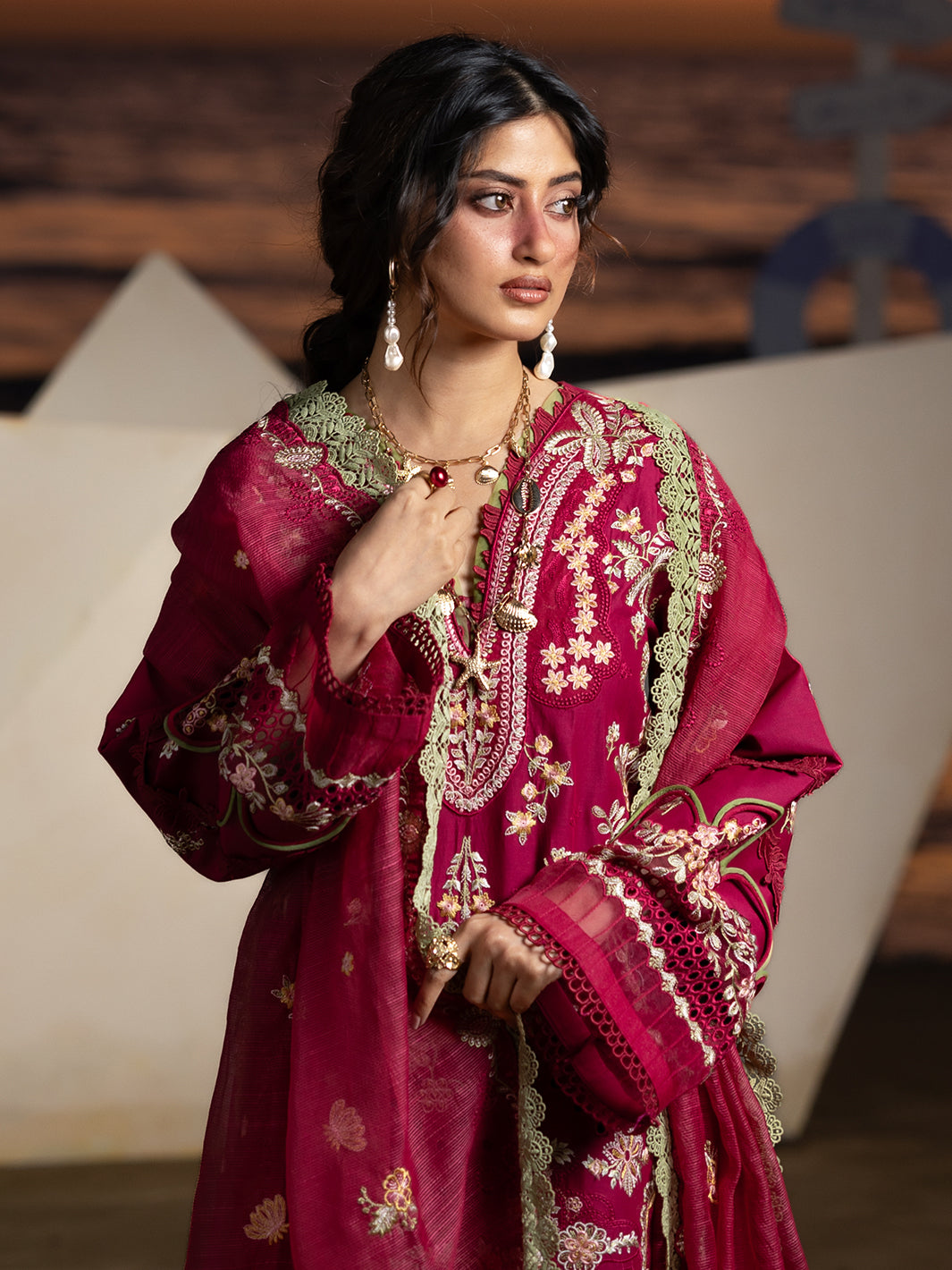 Sirene Luxury Lawn &