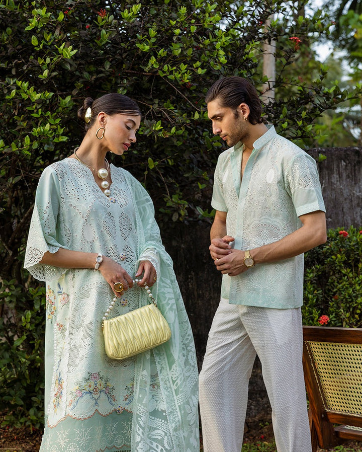 MON TRESOR LUXE LAWN