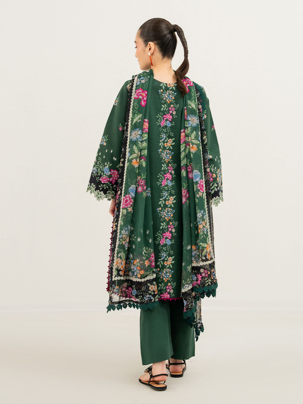 Anaya Lawn 3 PC