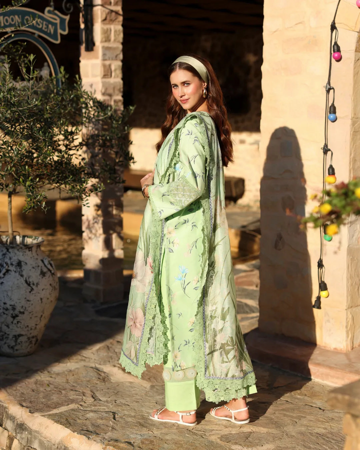 Ayleen Summer Lawn