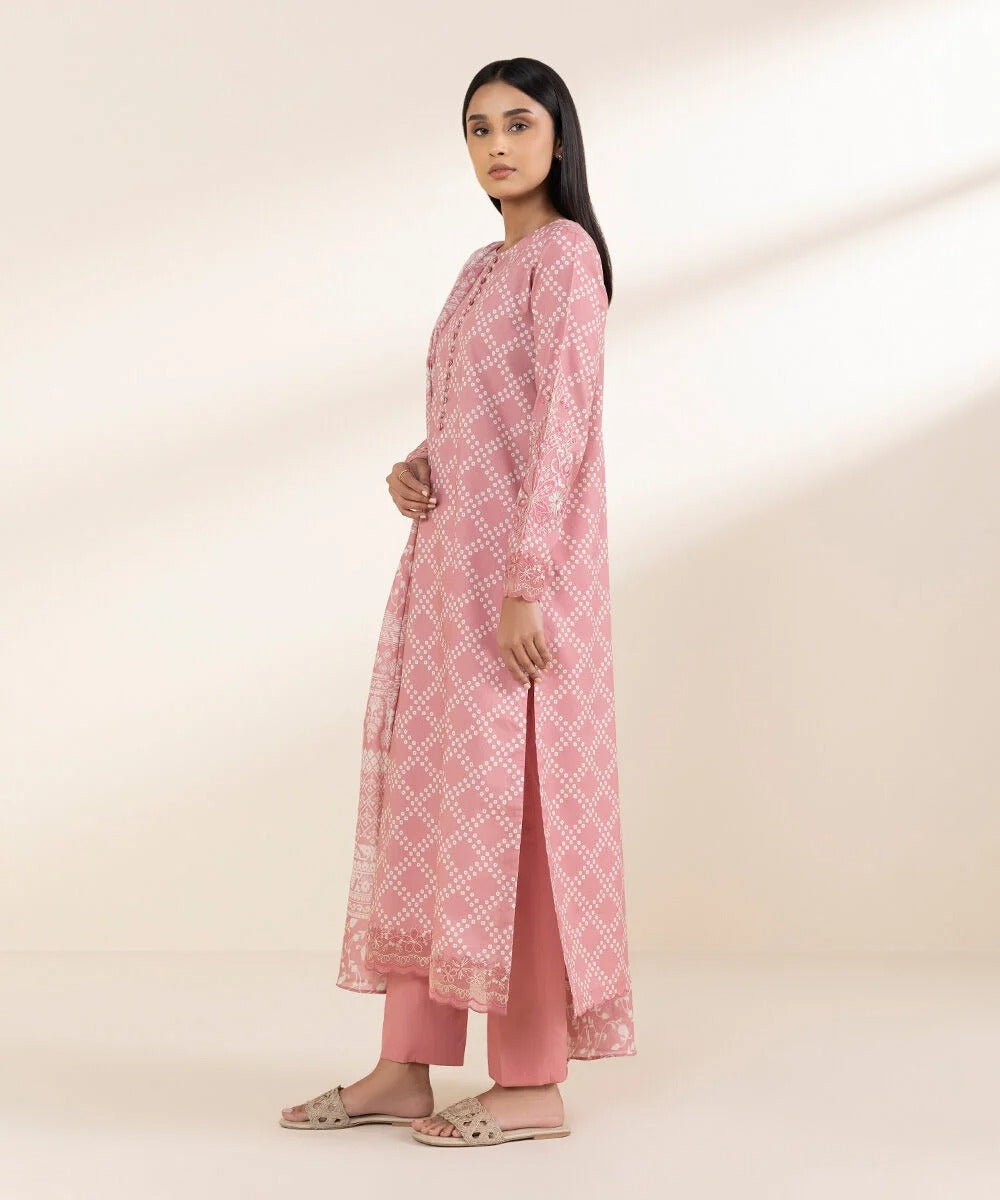 3 PIECE-EMBROIDERED LAWN SUIT