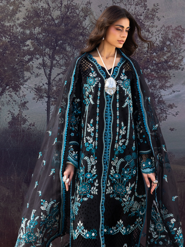 Sirene Luxury Lawn &