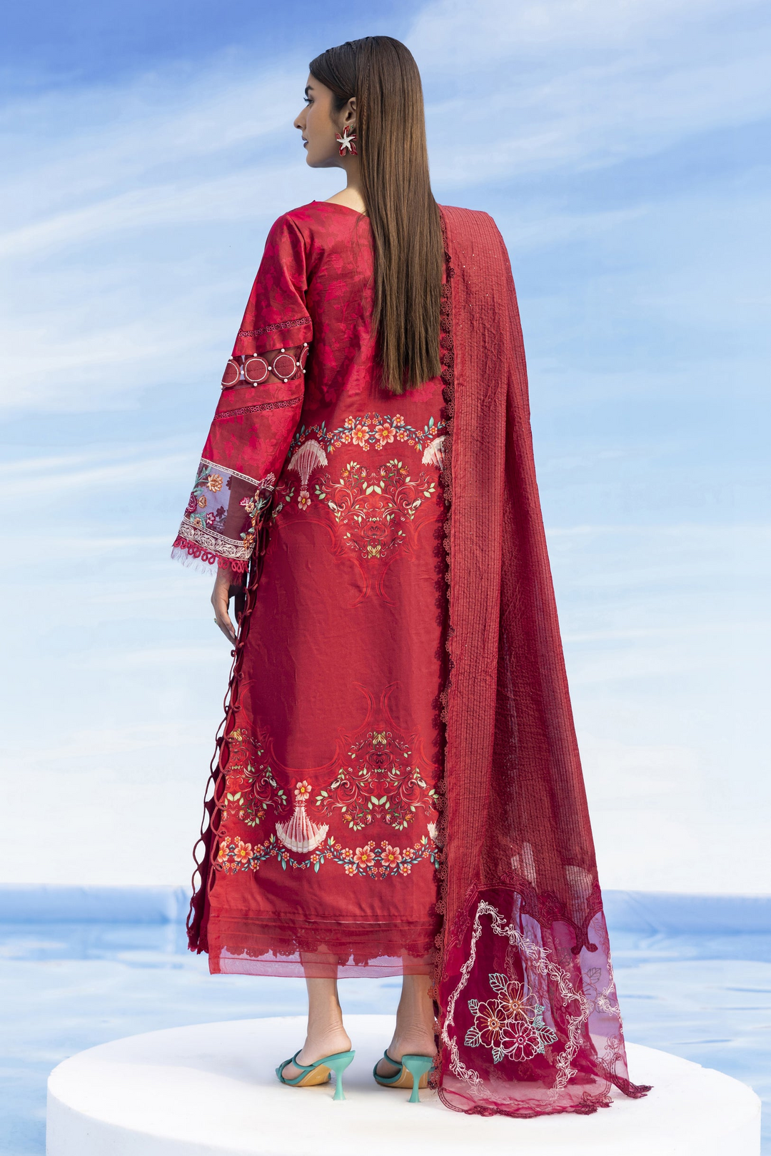 Ivy Bloom Lawn 3 PC