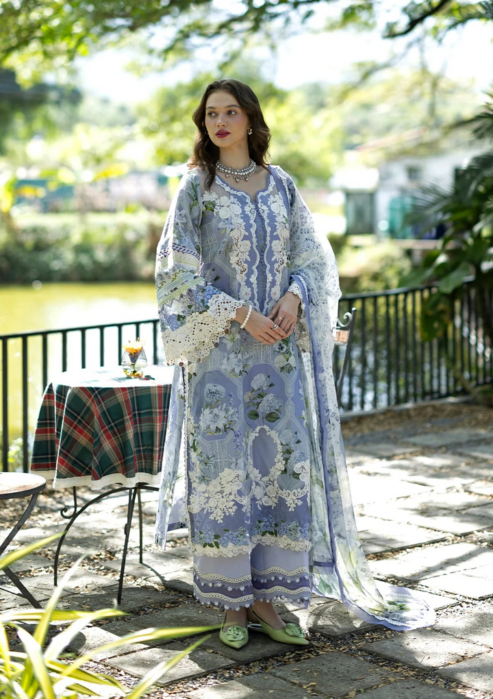 SIGNATURE - EMBROIDERED PRINTS COLLECTION