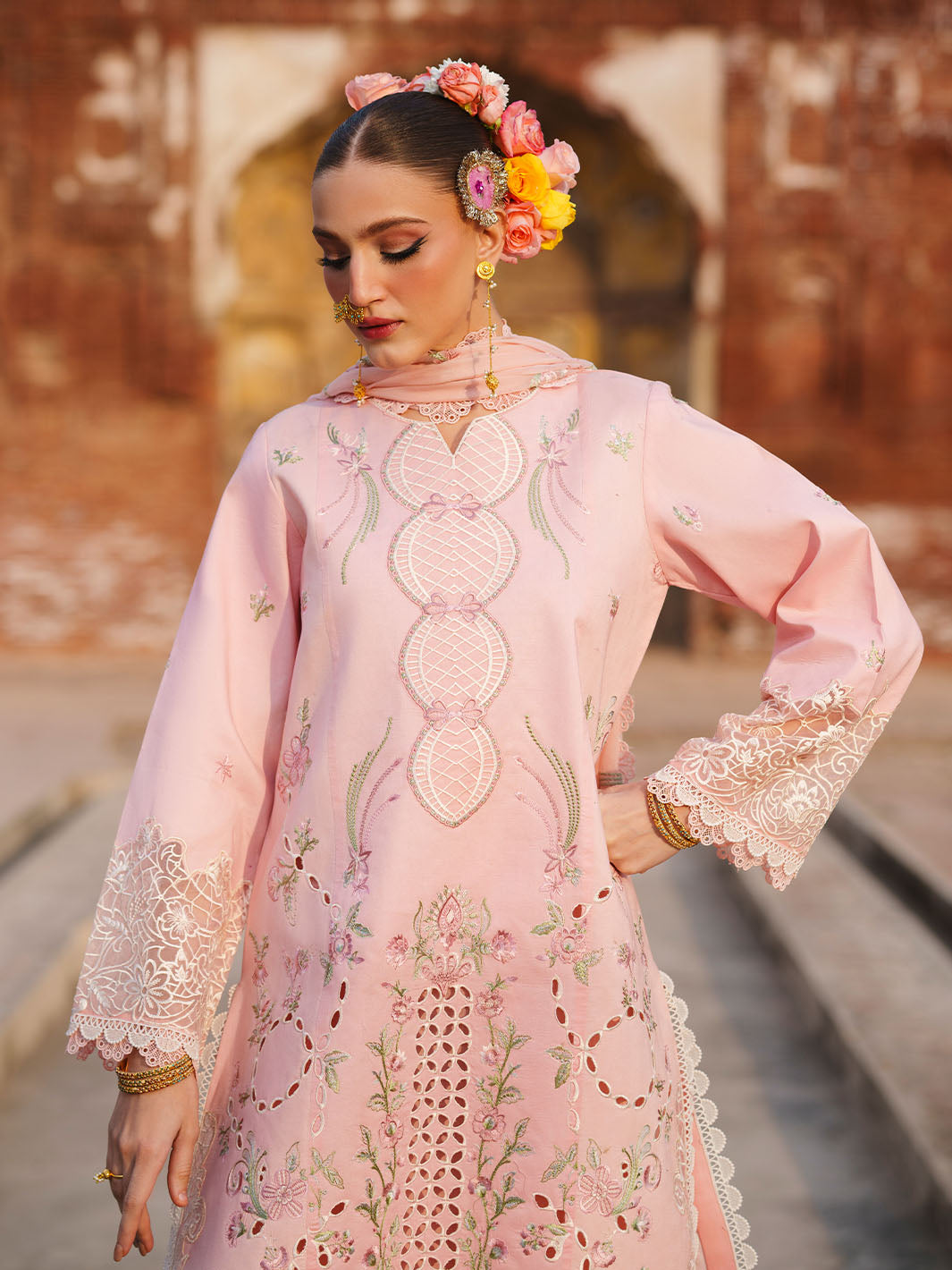 Gul Luxury Lawn