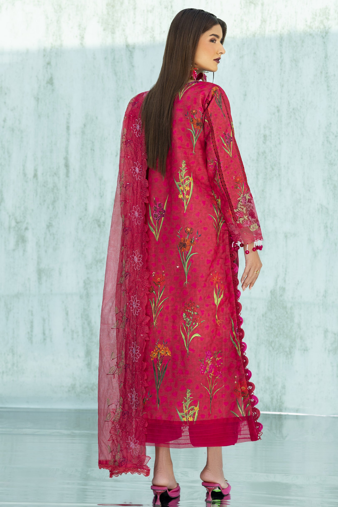 Ivy Bloom Lawn 3 PC