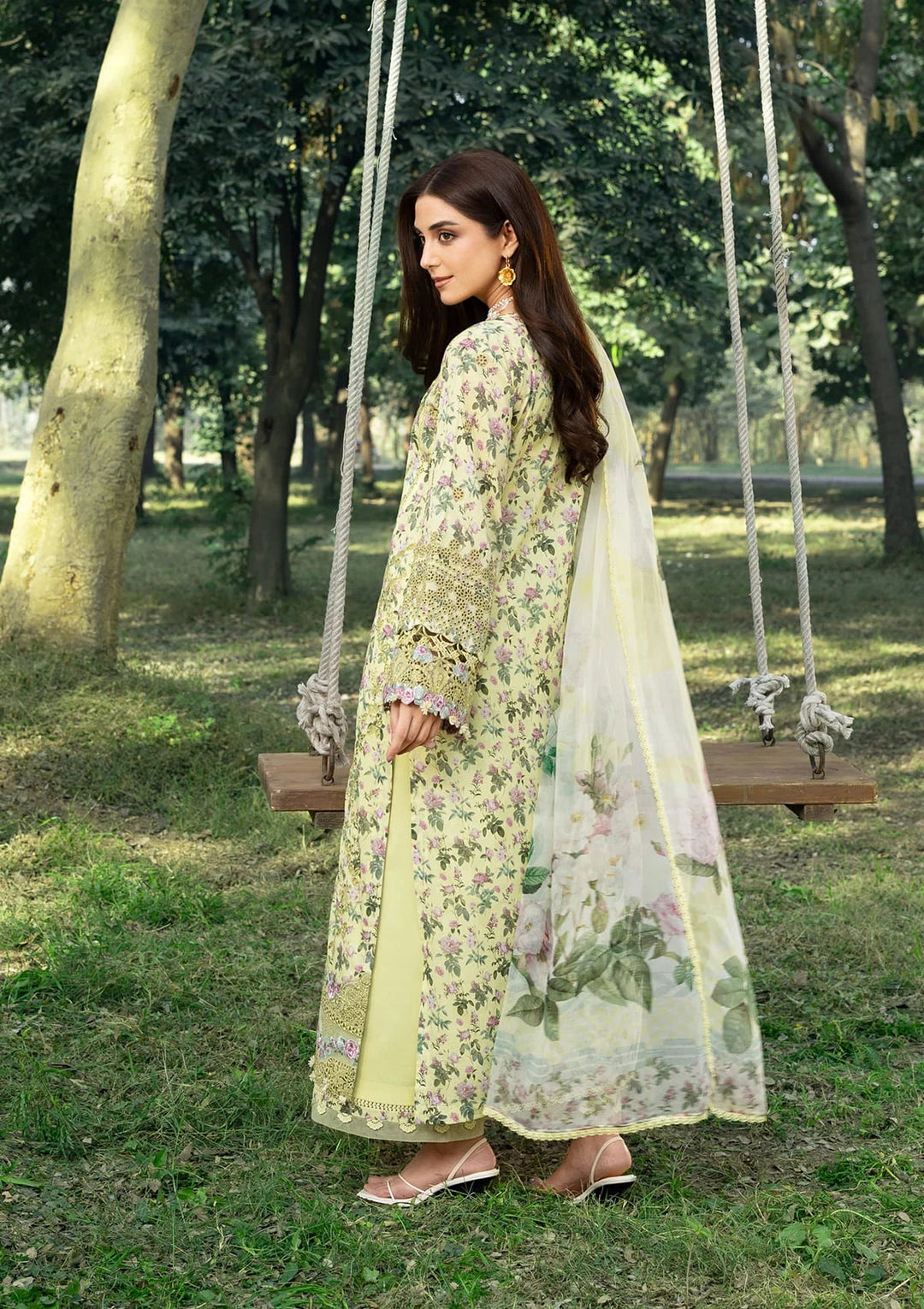 CHIKANKARI PRINTS WITH CHIFFON DUPATTA
