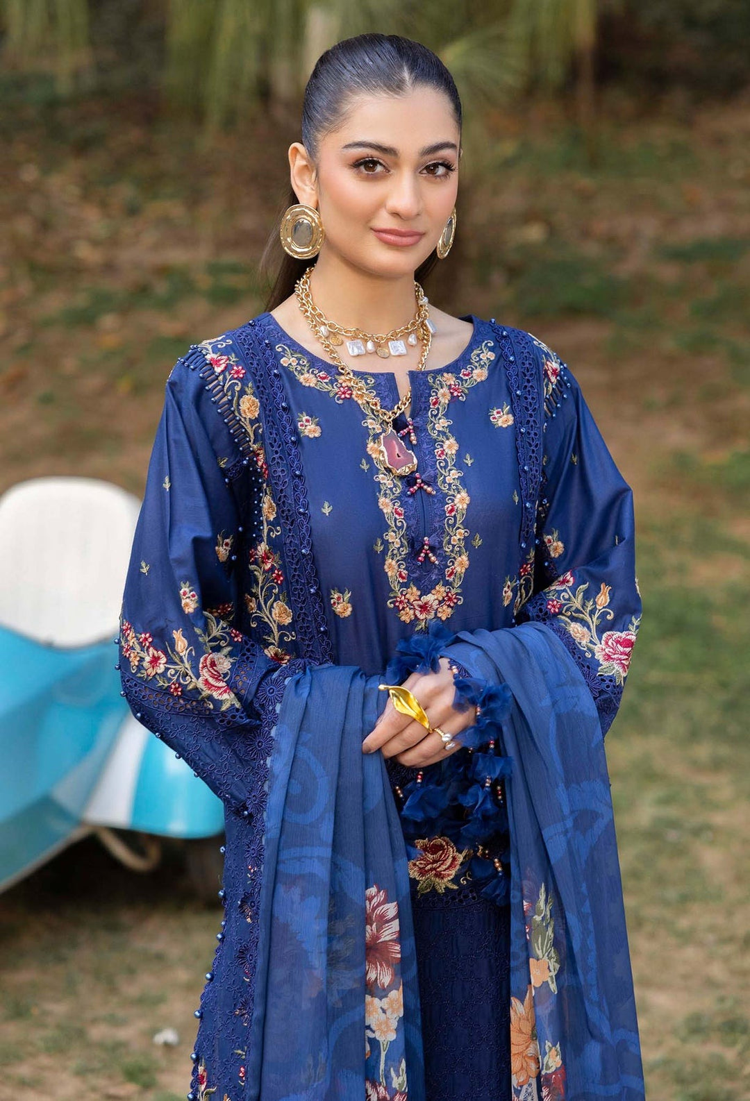 Gull Rukh Lawn