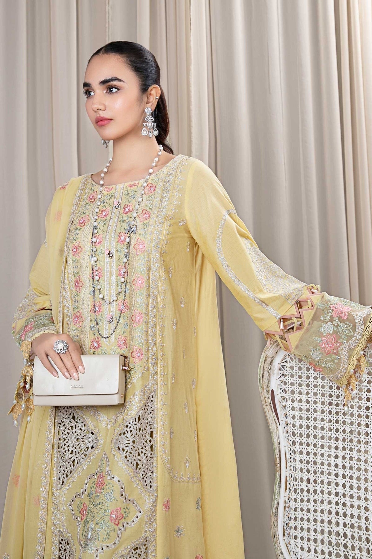 Maria. B Luxury Pret -Lawn Suit | DW-EF24-109