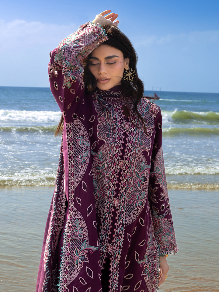 Sirene Luxury Lawn &