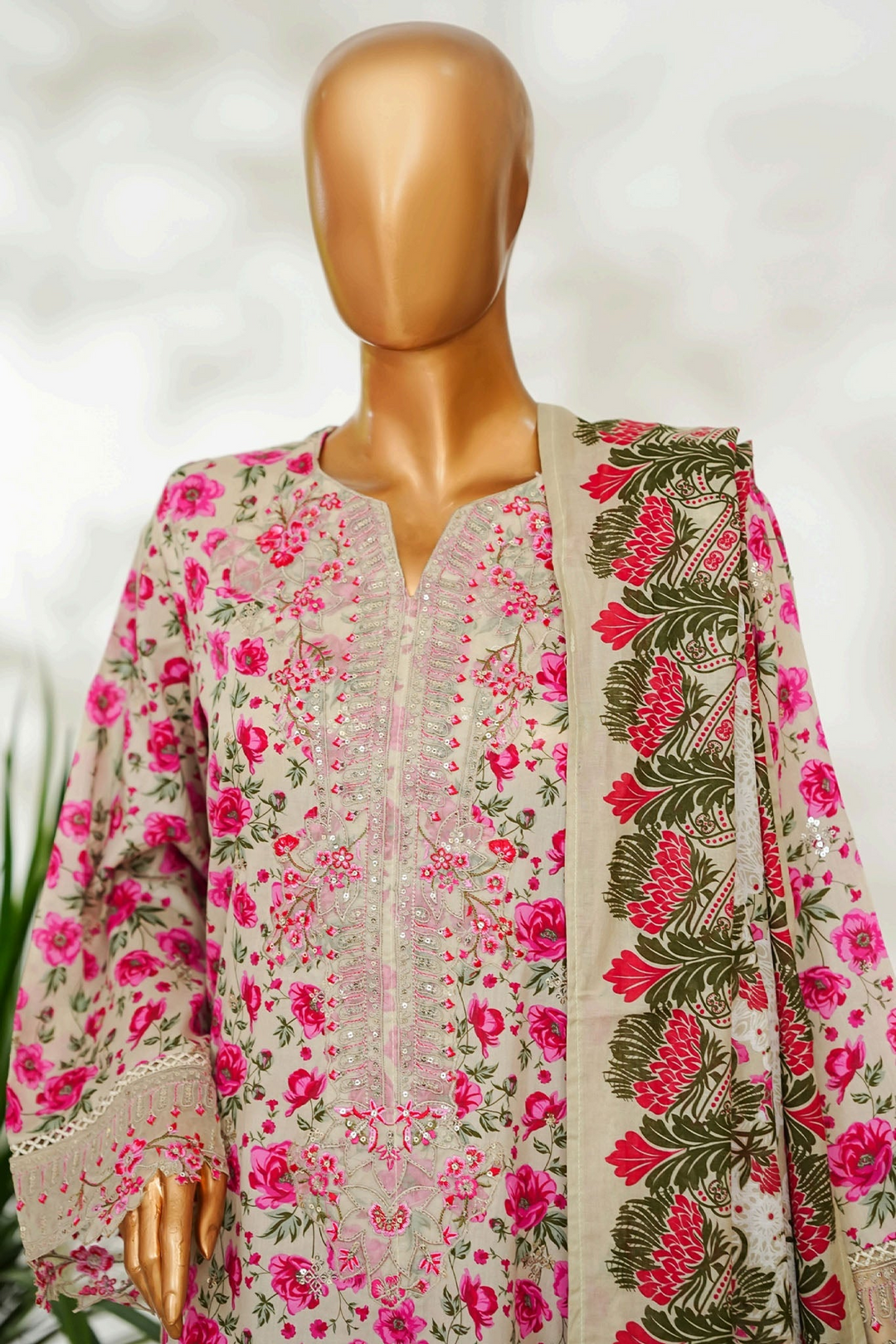 Stitched 3 Piece Exclusive Emb Lawn