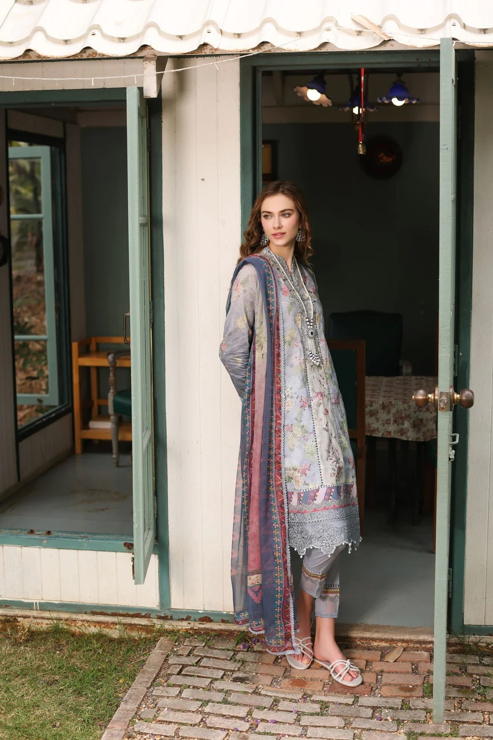 NOOR LUXE PRINTKARI DIGITAL PRINTED LAWN