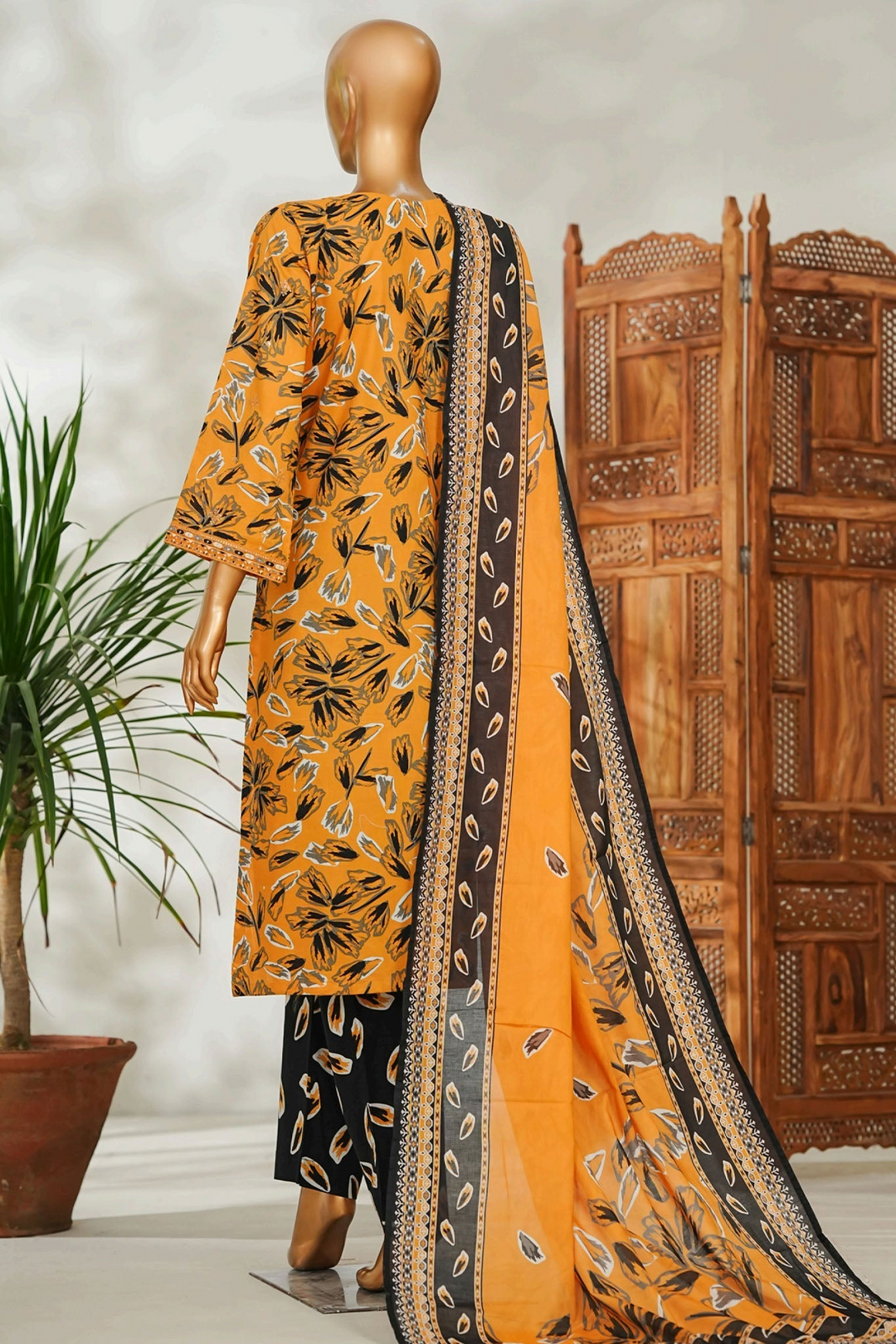 Stitched 3 Piece Exclusive Emb Lawn