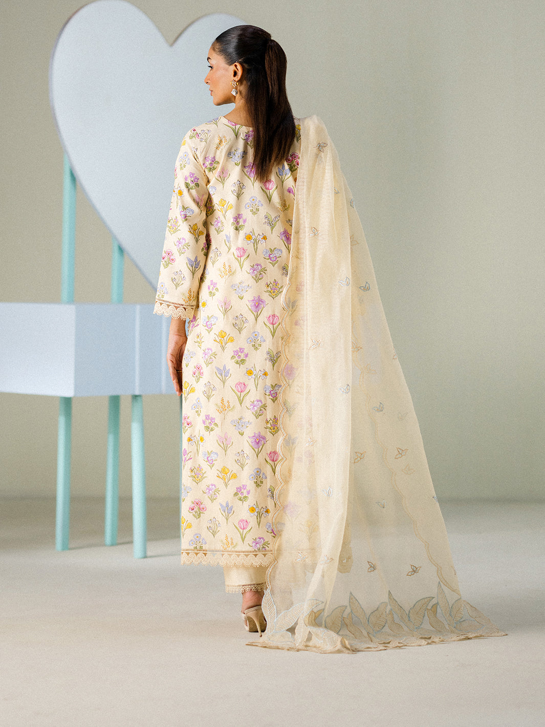 Prints Unstitched Printed Lawn