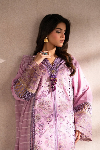 EMBROIDERED SUIT