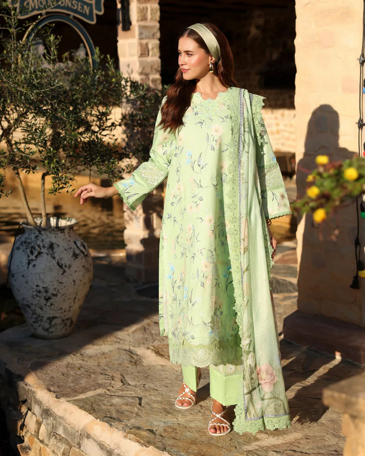 Ayleen Summer Lawn