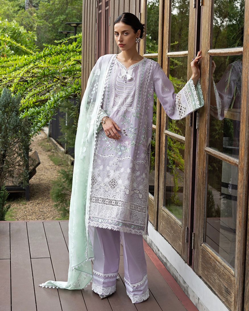 MON TRESOR LUXE LAWN