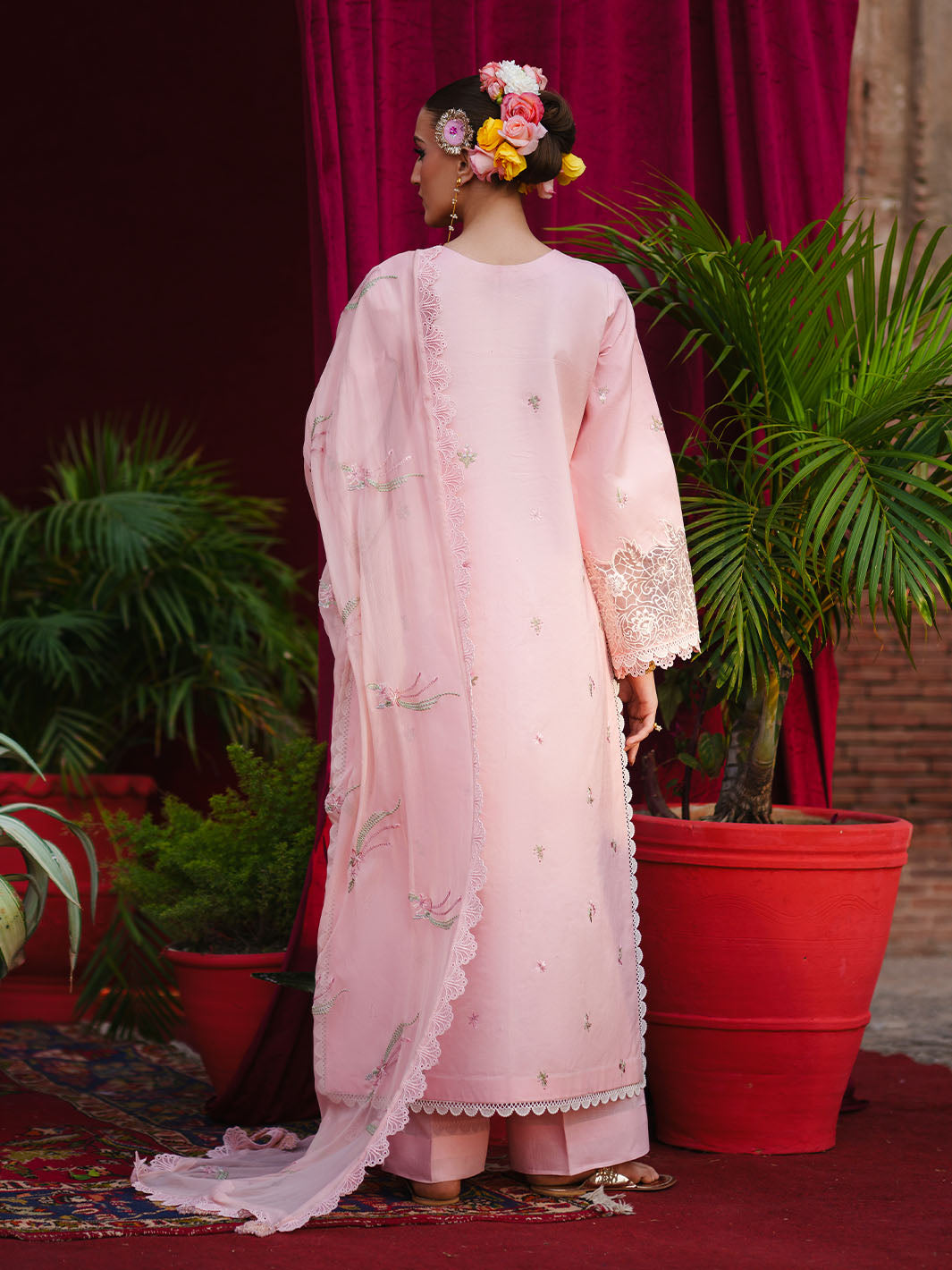Gul Luxury Lawn